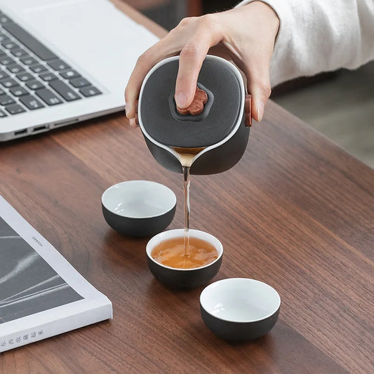 Portable Travel Tea Set Ceramic Teapot Kettle Quik Pots One pot and Three cups Teaware Chinese Drink Teapots Tea Cup Gaiwan