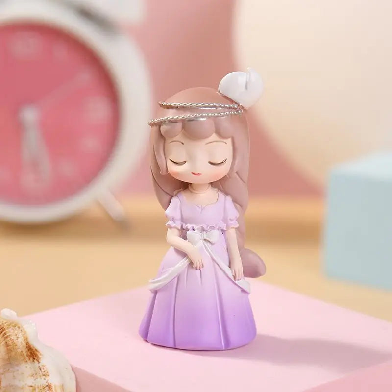 Resin Cartoon Pretty Princess Car Ornament Micro Landscape Bonsai Decoration Desktop Creative Trinket Home Accessories Figurines