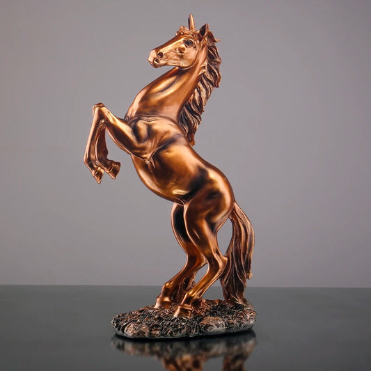 Resin Home golden horse statue, black and white, Nordic abstract decoration for interior statues, Room horse sculpture