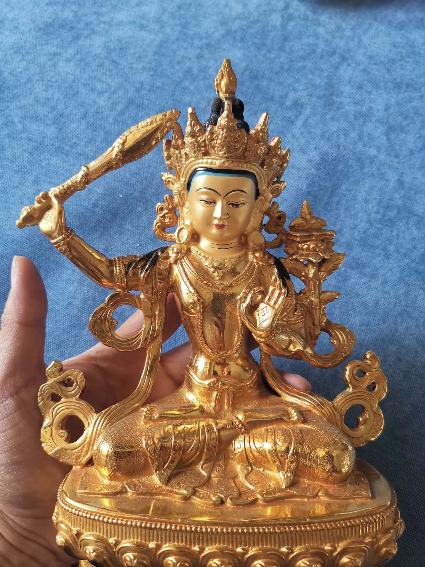 GOOD Bodhisattva Manjusri Guanyin Buddha statue Buddhism temple HOME gilded copper Buddha statue bless safe health good luck