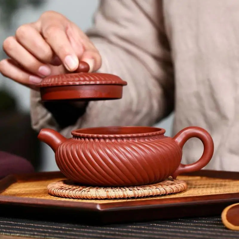 Zisha Teapot Yixing Handmade Pot, Kung-Fu Teaware, Purple Clay Drinkware for Puer Chinese Tea Robe, Rib Antique Pot