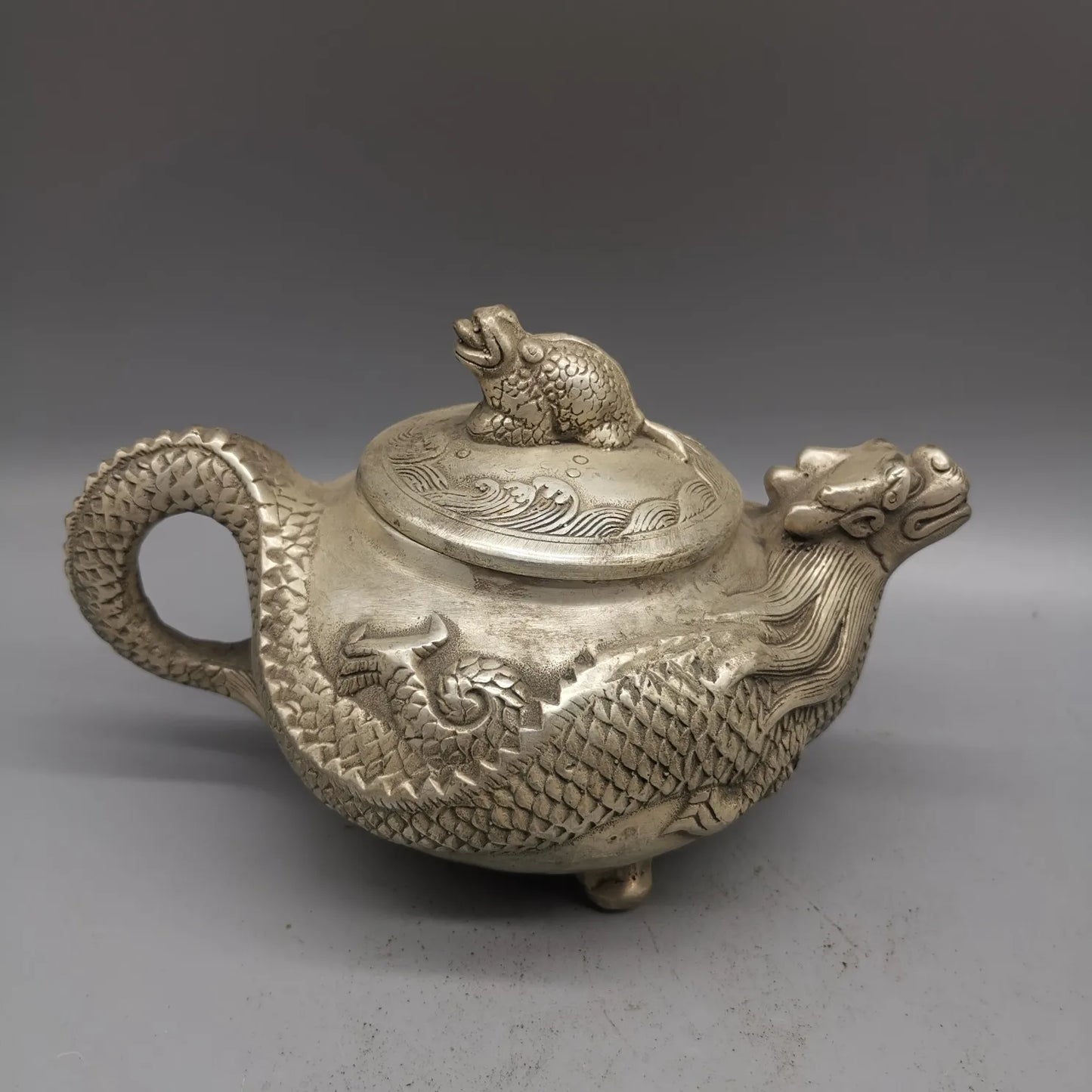 White Copper Chinese Carving Brass Dragon Teapot Metal Crafts Home Decorationng