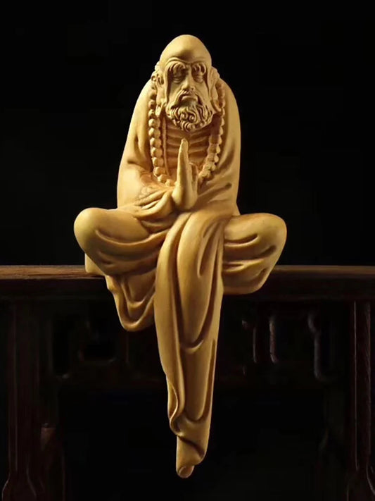 Wooden meditation small statue of Bodhidharma ancestor Solid wood carving Modern art sculpture Home decoration figurines