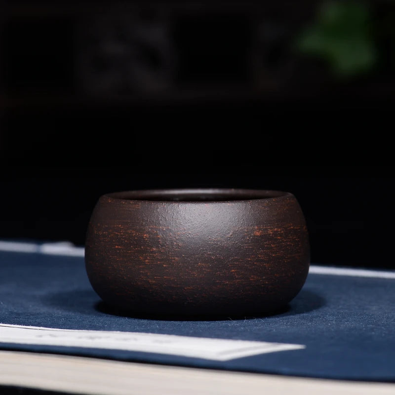 authentic yixing zisha tea cup marked small cup purple grit Chinese kungfu 30ml cup of tea black galaxy clay master Pu'er cup
