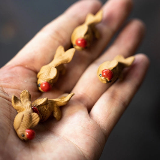 lovely tea pet fish statue half handmade animal miniature size yixing zisha duan clay decoration in pond garden on big sales new