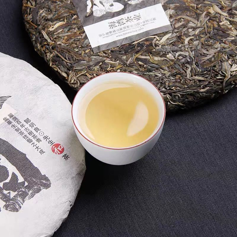 2017 Laotongzhi Liang Yuan Old Tree Raw Pu-erh 400g Cake Haiwan Pu'er Puer Tea