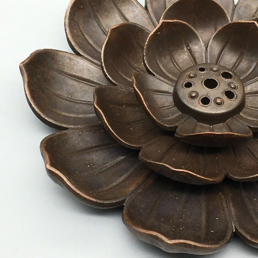 China Porous Aromatherapy Stove Tibet Buddhism Bronze Lotus Flower Insert Statue