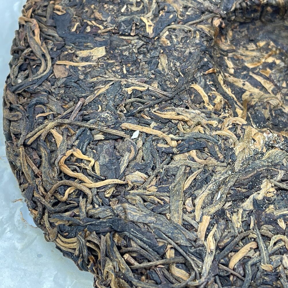 Pu erh tea, 2011, Guoyan Xishuangbanna, Laobanzhang, 400g, Raw