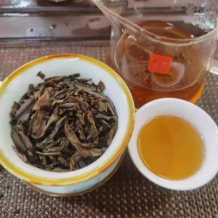 Menghai Liming Tea 2006 Royal Appreciation Arbor Square Tea Puer Brick Raw 200g
