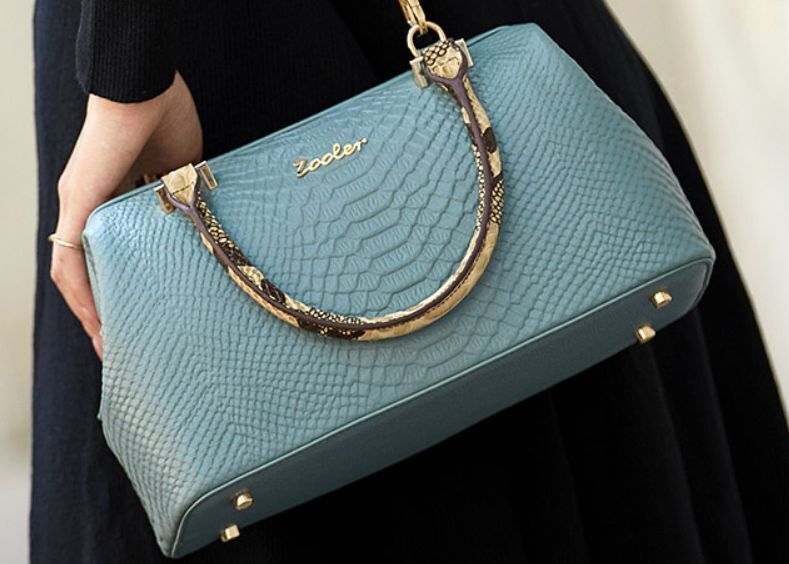 Genuine Leather Handbag Shoulder Bag Winter Skin Bags Purses 30*7.5*16.5 CM 1 PC