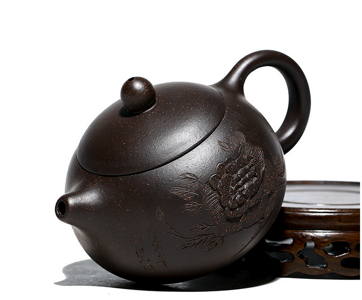 Chinese Yixing Zisha Clay Handmade Exquisite Teapot (牡丹西施 底款:王国望)