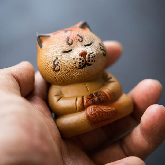 Purple Sand Teapet Meditate Tiger Tea Table Decoration