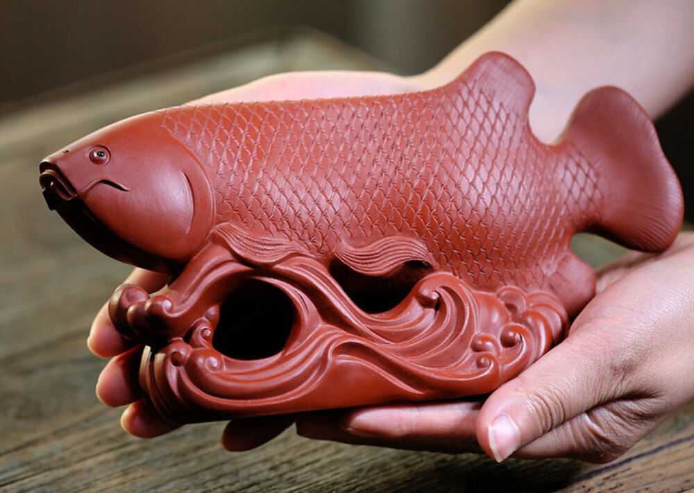 Chinese Yixing Handmade Zisha DaHongPao Clay arowana tea Pet Gongfu Tea Pet