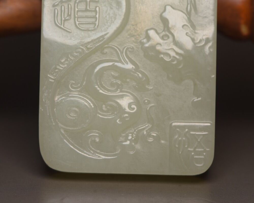 China Natural Hetian Jade Carved Kwan Yin Statue Nice White Jade Pendant Jewelry