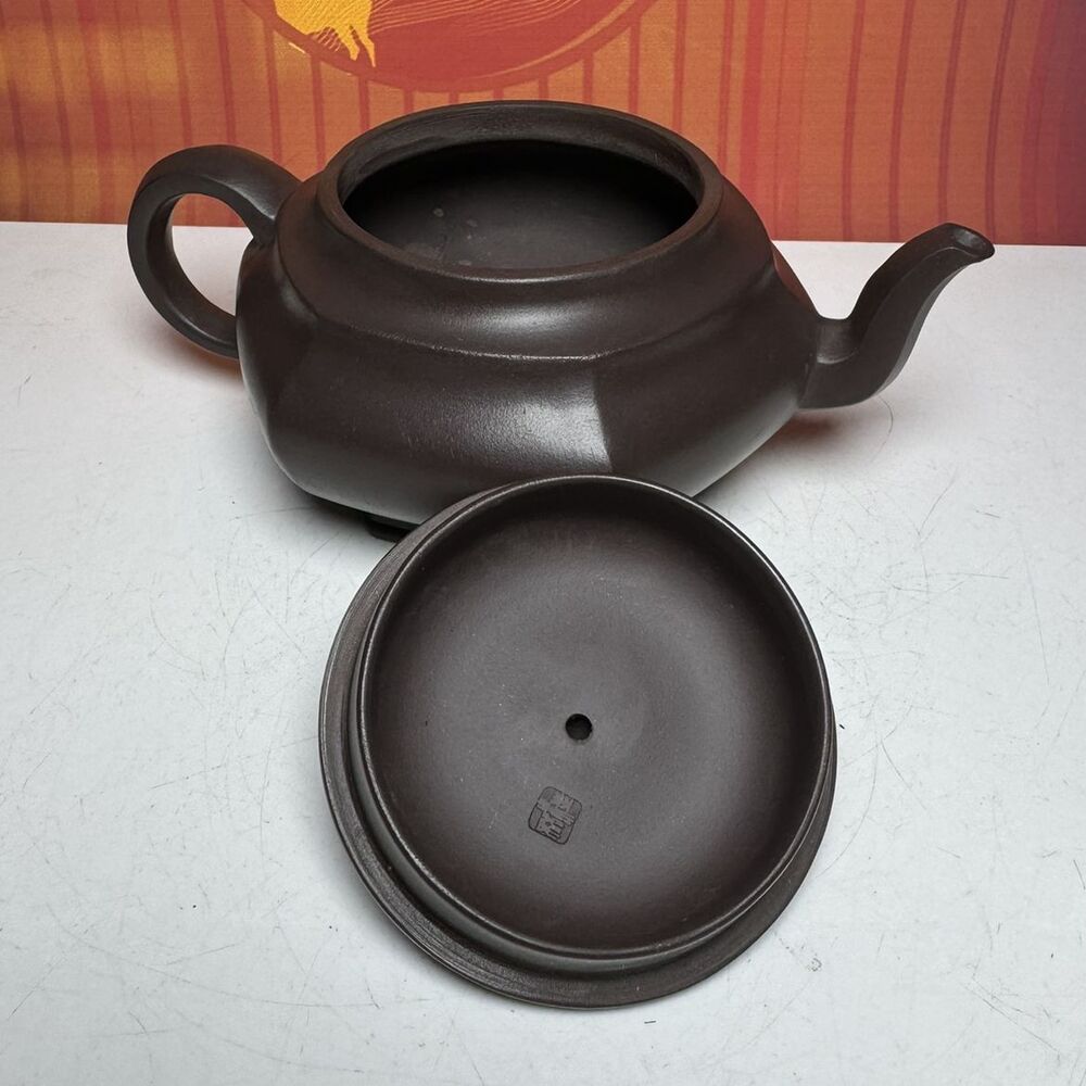 Chinese Yixing Purple Clay Teapot Tea Set Pot Zisha Ceramic Cute Decor Figurine