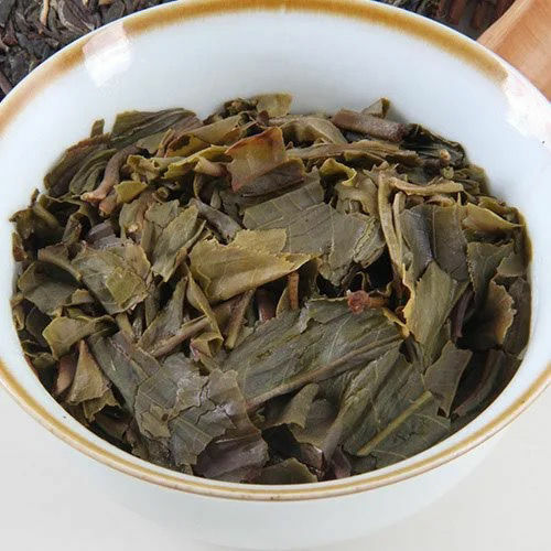 2014 Taetea Dayi 7582 Raw Pu-erh Puer Tea 357g Cake Shaped Pu'er Batch 1401