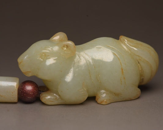 Chinese Hetian Jade Hand Carving Cute Small Squirrel Statue Nice Figurines Rare