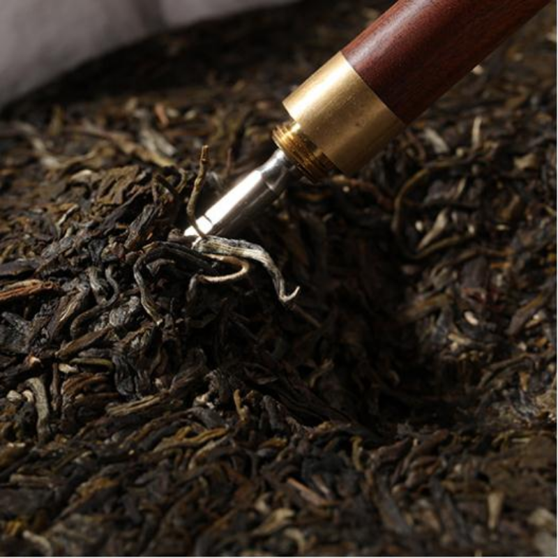 357g Yunnan Organic Pu'er Green Tea Raw Puerh Tea Yiwu Old Pu-erh Shengcha Cake