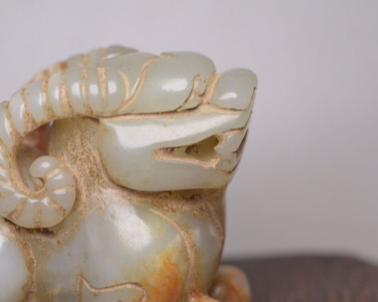 Chinese Old Natural Hetian Jade Carved Beast Statue Exquisite Figurines Decor