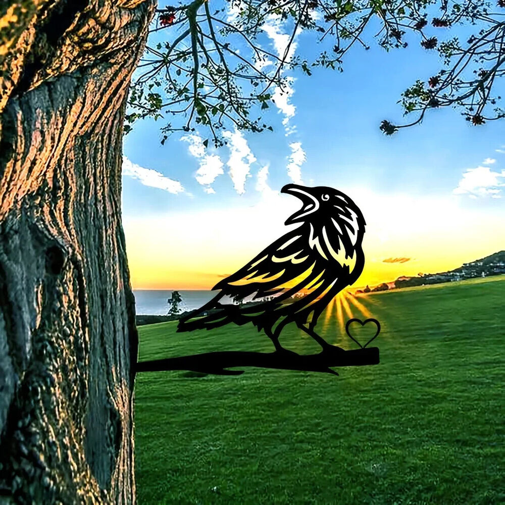 Iron Silhouette Crow Trunk Stake Fence Ornament Iron Crafts Wall Art Decoration