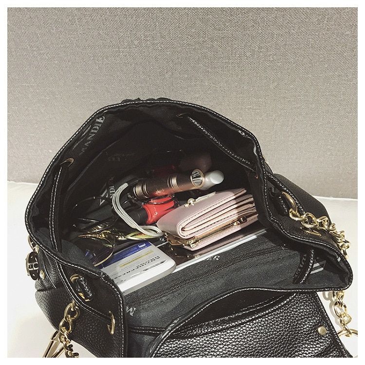 Personalized Single Shoulder Bag Rivet Button Bucket Chain Bag Tassels Backpack