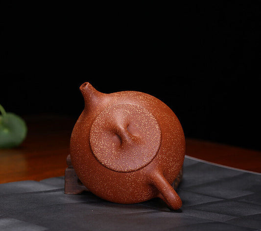 Chinese Yixing Zisha Clay Handmade Exquisite Teapot (石瓢 底款:)