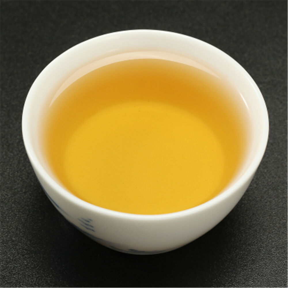 Leaf Elizabeth Arden Tea Bai Hao Yin Zhen Silver Needle Natural White -