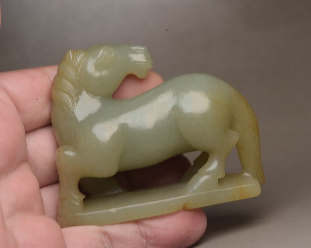 Chinese Natural Hetian Jade Carving Exquisite Horse Statue Sculpture Collections