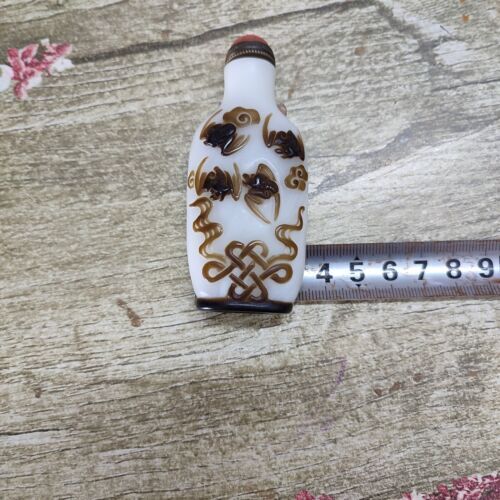 chinese carved bat statue peking glass snuff bottle painted Carving glazed Cameo