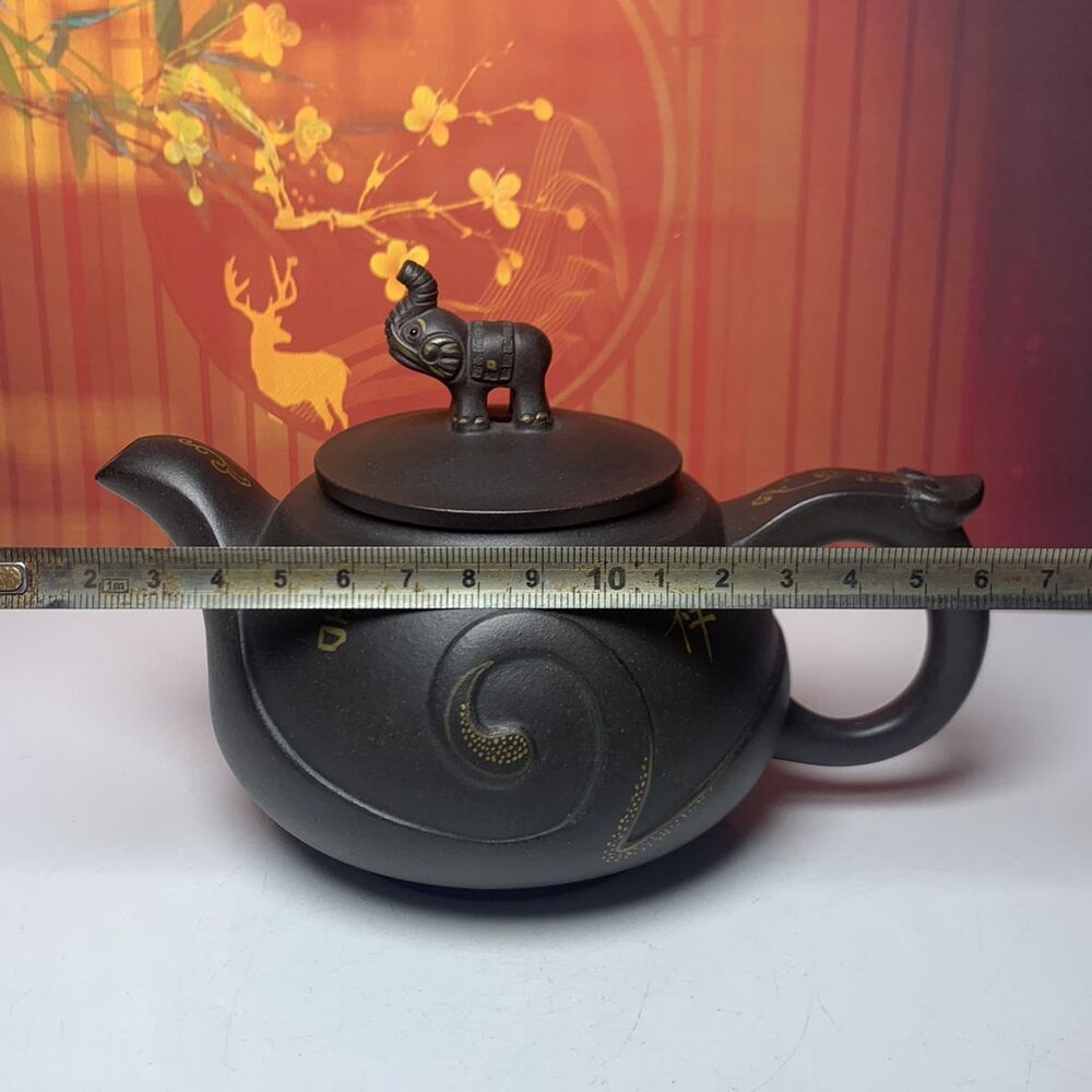 Chinese Yixing Purple Clay Teapot Tea Set Pot Zisha Ceramic Cute Decor Figurine