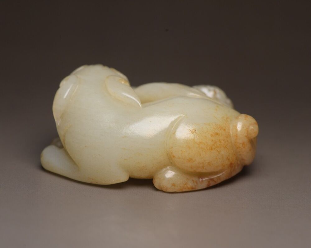 Chinese Old Natural Hetian Jade Carving Antique Beast Statue Nice Figurine Decor