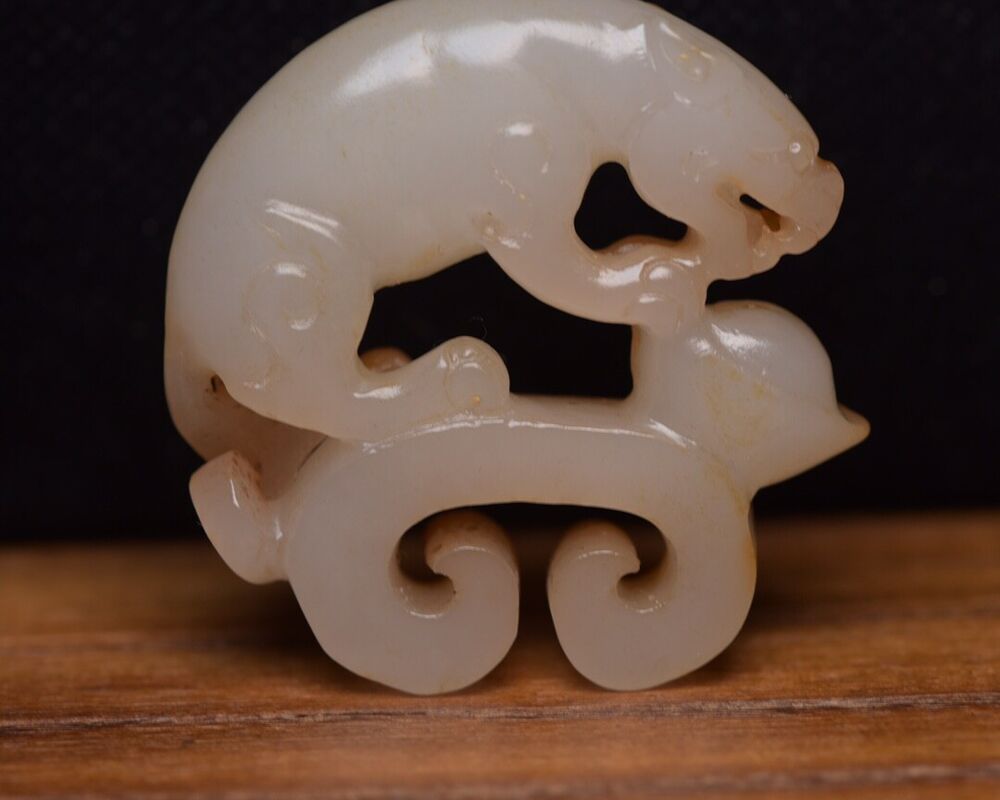 Old Peking Chinese Hetian Jade Carved Auspicious Beast Statue Fine Figurines Art