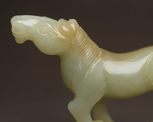 Chinese Antique Hetian Jade Hand Carving Horse Statue Sculpture Nice Art Work