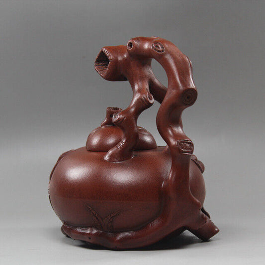 Chinese Yixing Zisha Clay Handmade Exquisite Teapot (桃桩寿桃提梁壶 底款:韩橦云 )