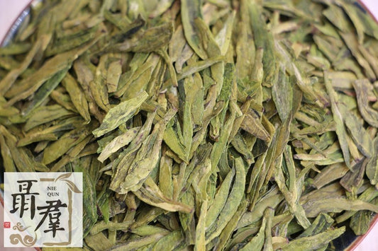 China Zhe Jiang province green tea XI HU LONG JING XI HU lake 100g