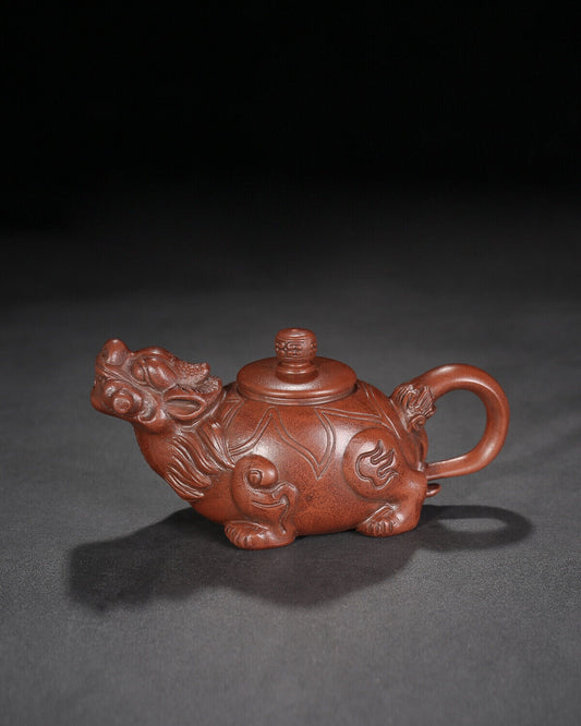 Chinese Yixing Zisha Clay Handmade Exquisite Teapot (龙龟 底款:陈鸣远)