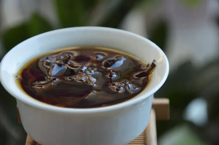 2023 Top Black Tea Lapsang Red Tea Healthy Warm Stomach Zhengshanxiaozhon 250g