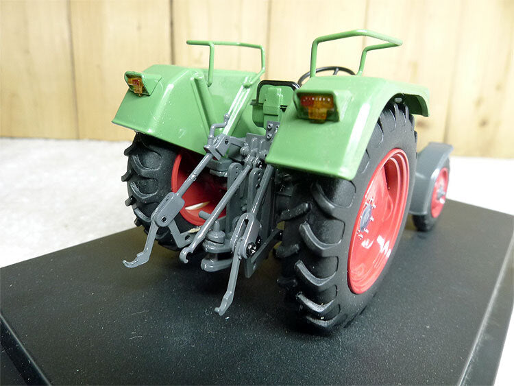1:32 UH 5270 Fendt Farmer 3S Tractor Construction Farm Machine Diecast Model