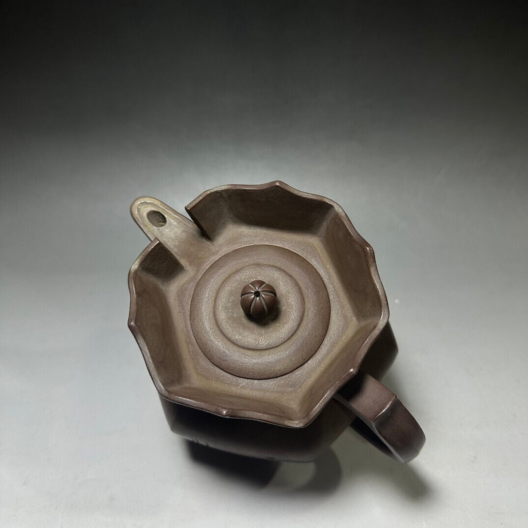 Chinese Yixing Zisha Clay Handmade Exquisite Teapot (大僧帽壶 底款:顾景舟)