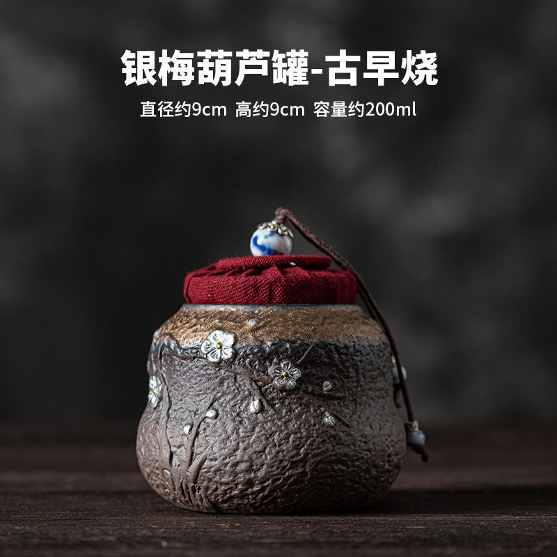 Chinese Vintage Tea Pot Porcelain Sealed Pot Tea Warehouse Ceramic Storage Pot