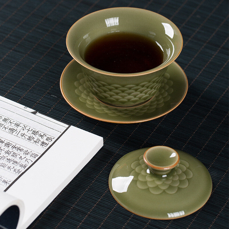 Modern Longquan Celadon Porcelain Gaiwan Chinese Tureen Covered Bowl Saucer Lid