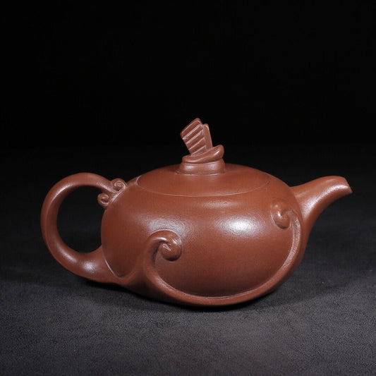Chinese Yixing Zisha Clay Handmade Exquisite Teapot(一帆风顺 底款:顾景舟)