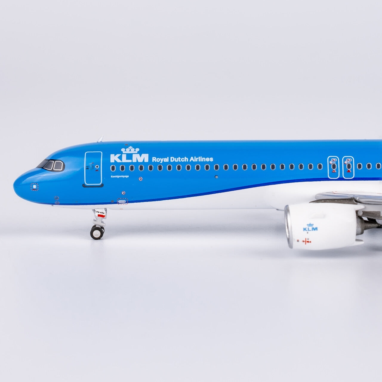 1:400 NG Models KLM Royal Dutch Airlines Airbus A321neo Diecast Aircraft Model