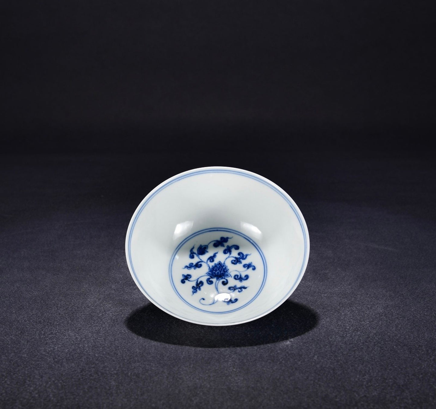 Chinese Blue&white Porcelain Hand Painted Exquisite Dragon Pattern Bowl 30146