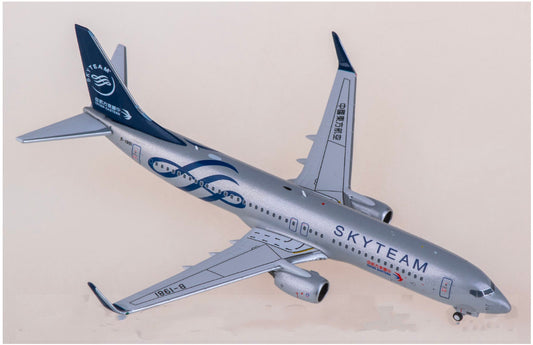 1:400 AeroPolaris China Eastern Boeing 737-800 Passenger Airplane Diecast Model
