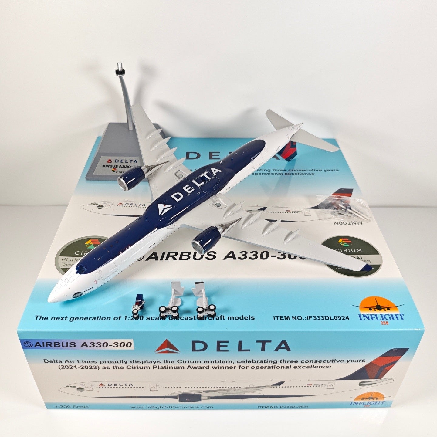 1:200 InFlight Delta Air Lines A330-300 N802NW Airplane Diecast Plane Model
