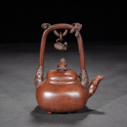 Chinese Yixing Zisha Clay Handmade Exquisite Teapot (五代封侯 底款:陈鸣远)