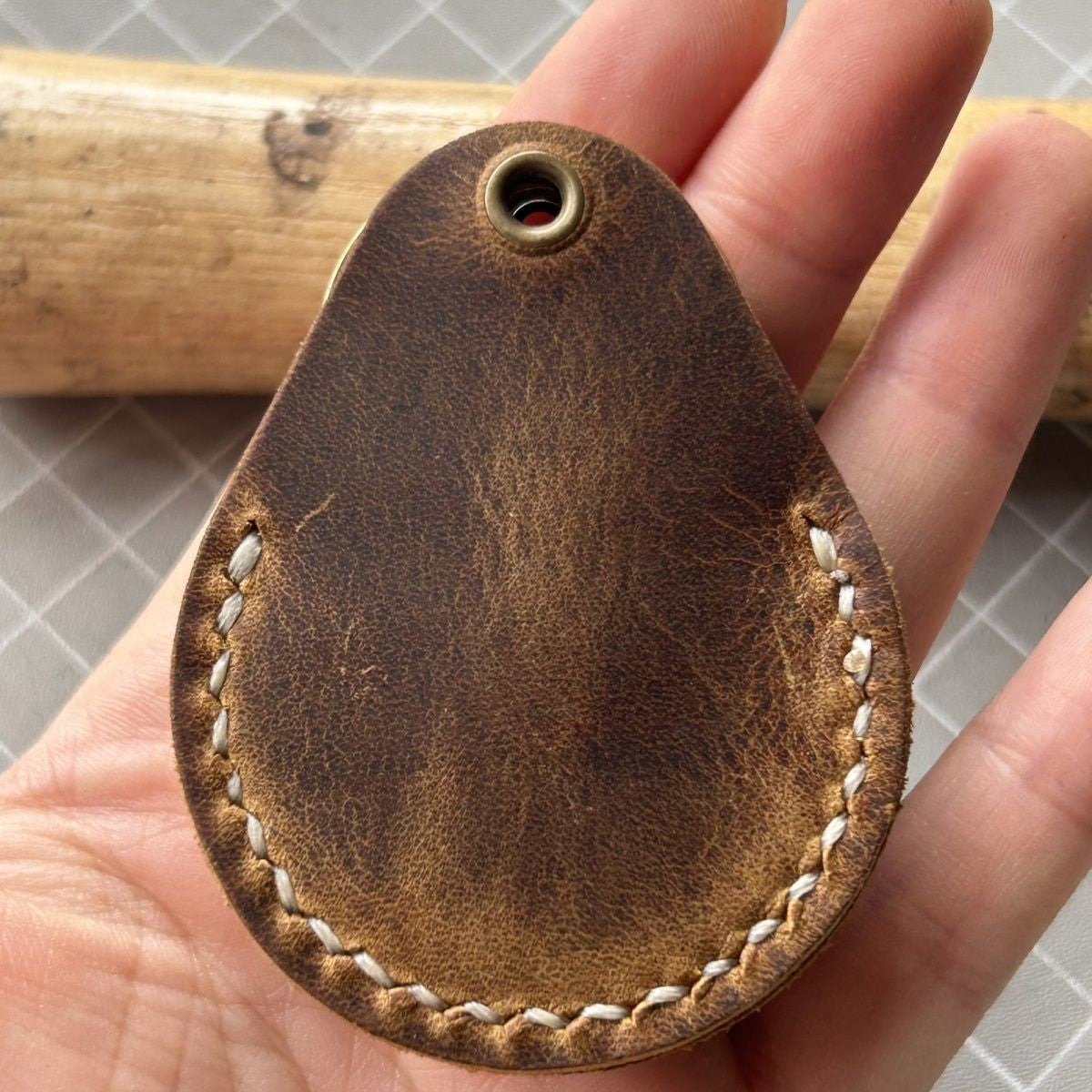 Genuine Leather Brass Wolf Head Key Fob Access Card Holder ≤3.2cm