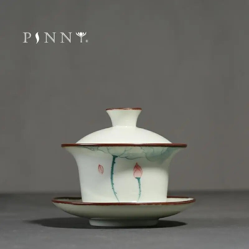 130ml Porcelain Painted Lotus Gaiwan Pigmented Traditional Chinese Tea Tureen