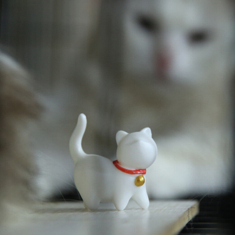 Lovely Porcelain Cat Tea Pet Microlandschaft Decoration Lovely Animal Tea Play